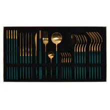 30 Piece Cutlery Set